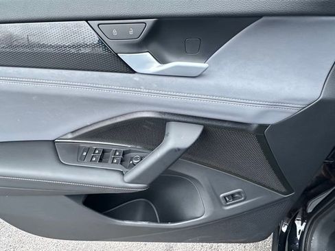 New 2026 Volkswagen Tiguan SE R-Line image 21