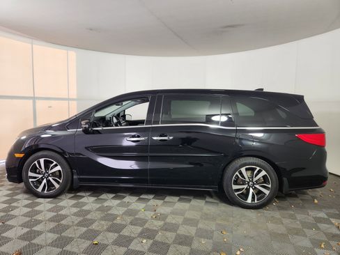 Used 2018 Honda Odyssey Elite image 4