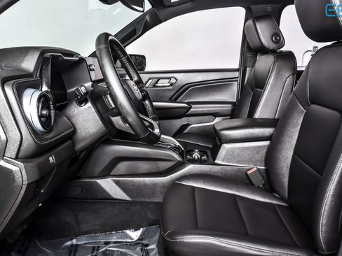 Used 2023 Chevrolet Colorado LT w/ LT Convenience Package III image 16