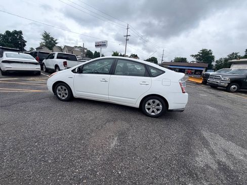 Used 2009 Toyota Prius FWD image 26
