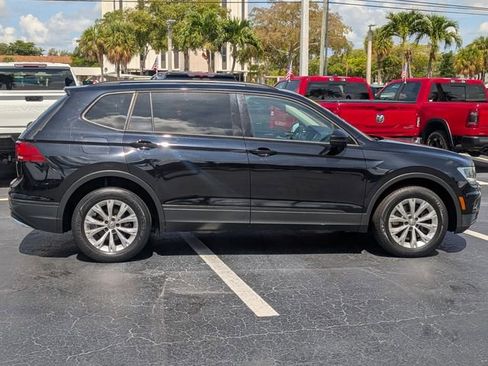 Used 2018 Volkswagen Tiguan S FWD image 8