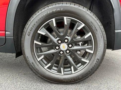 New 2026 Chevrolet Traverse LT FWD image 17