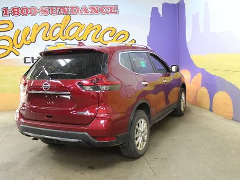 Used 2020 Nissan Rogue SV AWD/4WD image 8