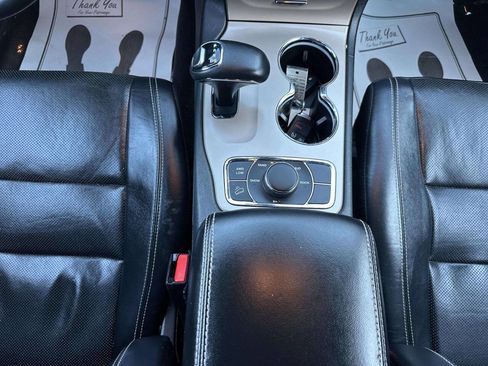 Used 2015 Jeep Grand Cherokee Limited w/ Luxury Group II AWD/4WD image 20