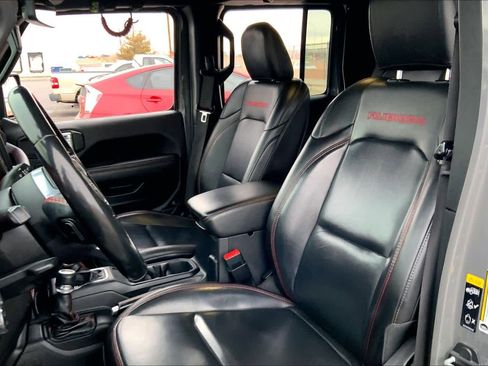 Used 2021 Jeep Gladiator Rubicon image 9