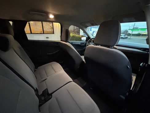 Used 2020 Ford Escape S image 28