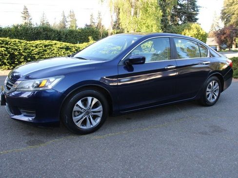 Used 2015 Honda Accord LX image 1