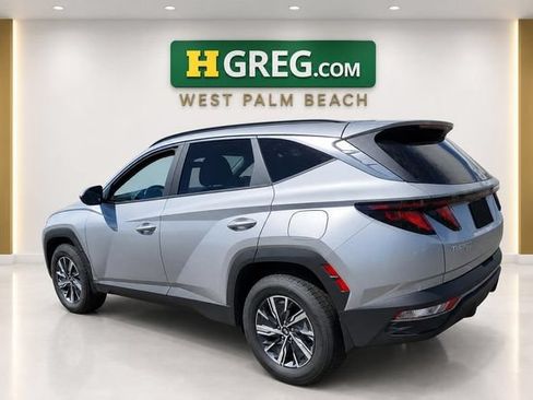 Used 2024 Hyundai Tucson Blue AWD/4WD image 2