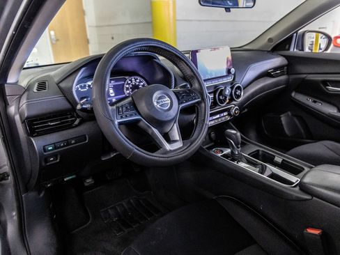 Used 2020 Nissan Sentra SV FWD image 9