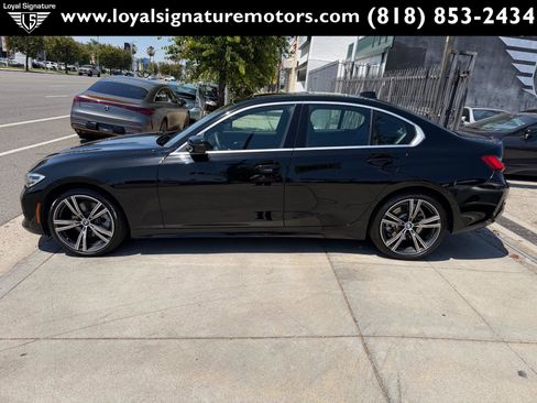 Used 2020 BMW 330i Sedan w/ Driving Assistance Package RWD image 4