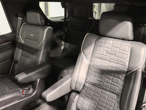 Certified 2023 Cadillac Escalade Sport Platinum AWD/4WD image 21