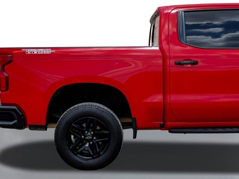 Used 2021 Chevrolet Silverado 1500 LT Trail Boss w/ Convenience Package II image 6
