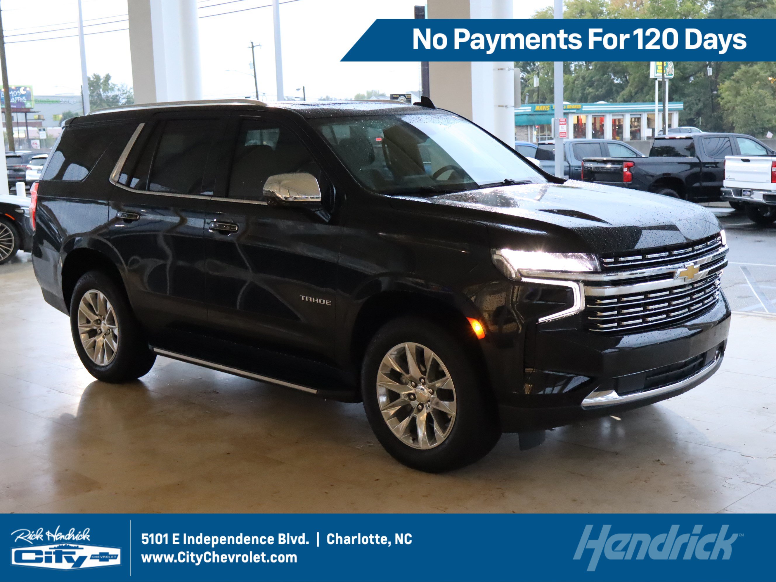 Used 2024 Chevrolet Tahoe Premier AWD/4WD image 1