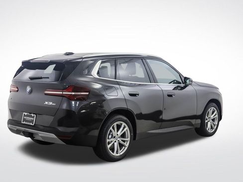 Used 2025 BMW X3 xDrive30i w/ Premium Package AWD/4WD image 5
