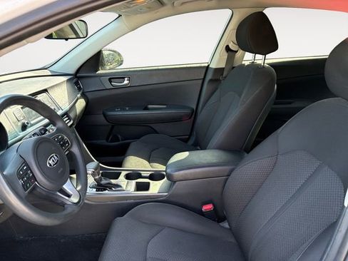 Used 2016 Kia Optima LX FWD image 9