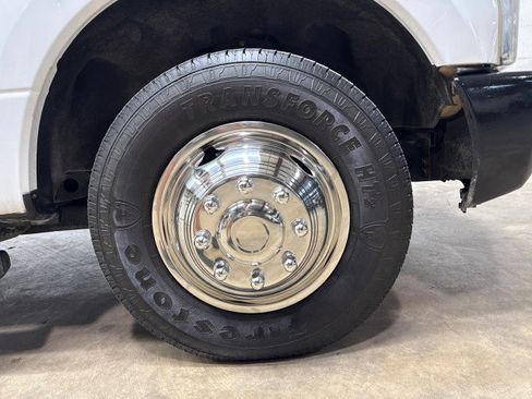 Used 2017 Ford F350 XL w/ Power Equipment Group image 25