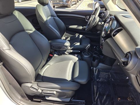 Used 2022 MINI Cooper S image 27