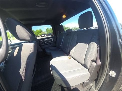Used 2022 RAM 1500 Classic Warlock AWD/4WD image 14