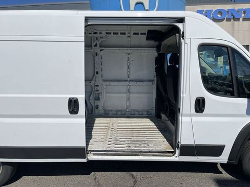 Used 2023 RAM ProMaster 2500 FWD image 24