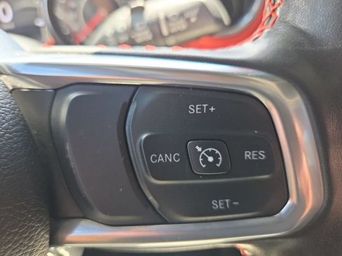 Used 2021 Jeep Wrangler Rubicon w/ Cold Weather Group AWD/4WD image 31