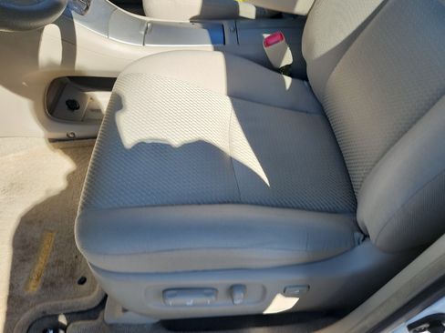 Used 2005 Toyota Highlander 2WD V6 image 16