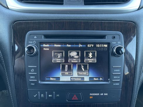 Used 2016 Chevrolet Traverse LT w/ Style and Technology Package AWD/4WD image 33