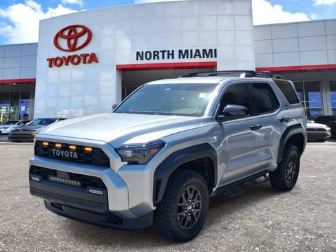 Used 2026 Toyota 4Runner SR5 AWD/4WD image 2