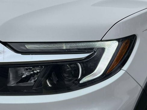 Used 2023 Honda Passport EX-L image 9