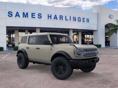 New 2026 Ford Bronco Badlands AWD/4WD image 7