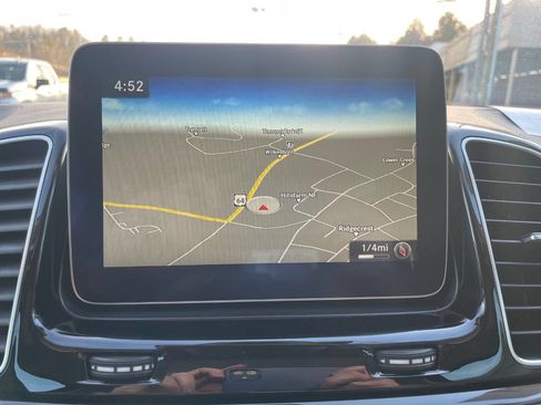 Used 2017 Mercedes-Benz GLS 550 4MATIC image 25