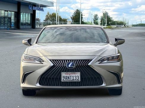 Used 2021 Lexus ES 300h w/ Accessory Package 2 image 14