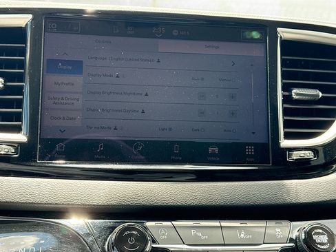 Used 2023 Chrysler Pacifica Touring-L FWD image 32