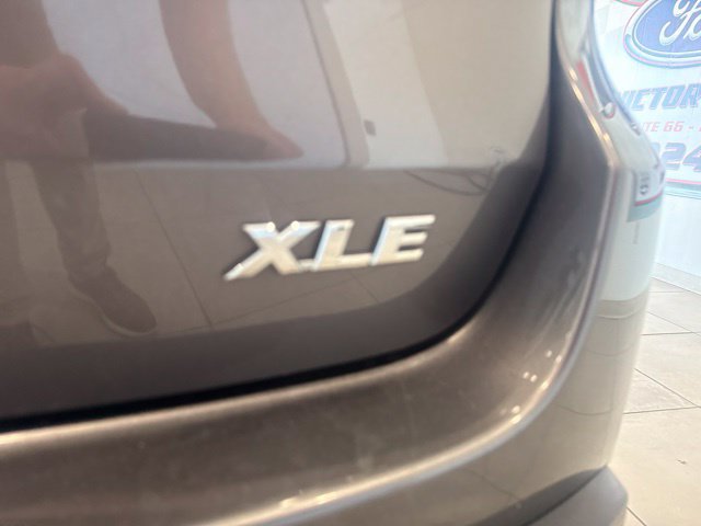 Used 2015 Toyota Highlander XLE FWD image 9