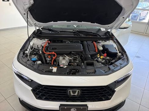 Used 2025 Honda Accord Touring image 24