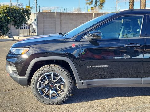 New 2026 Jeep Compass Trailhawk w/ Sun, Sound & Navigation Group image 2