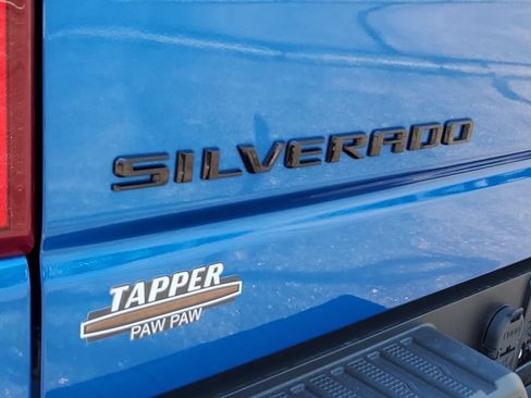 Used 2022 Chevrolet Silverado 1500 RST AWD/4WD image 7
