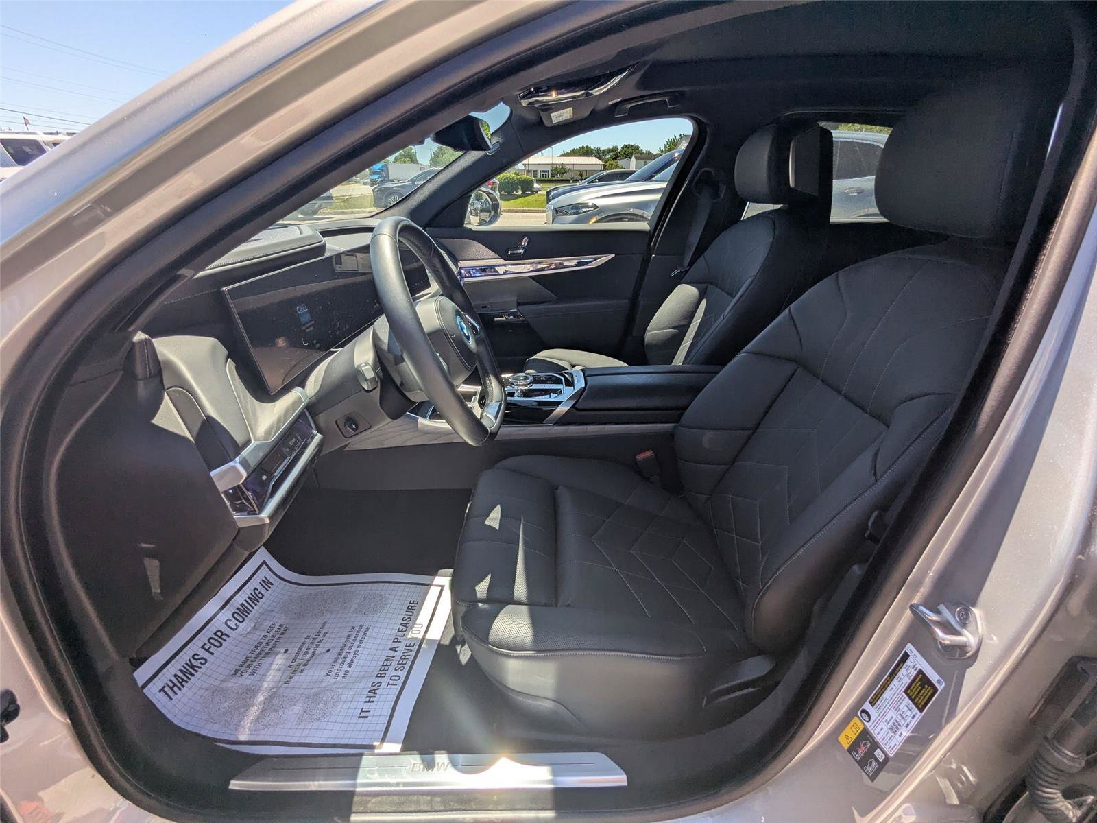 Used 2024 BMW i7 eDrive50 w/ Executive Package RWD image 22