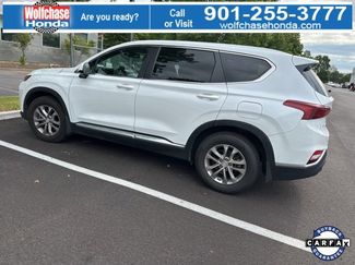 Used 2019 Hyundai Santa Fe SE image 1