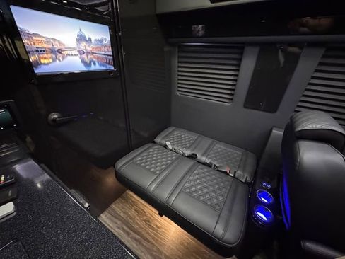 New 2025 Mercedes-Benz Sprinter 2500 image 60