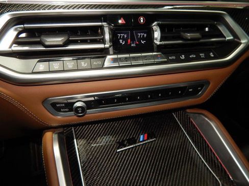 Used 2021 BMW X5 M image 23