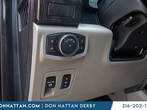 Used 2017 Ford F150 XLT w/ Equipment Group 302A Luxury AWD/4WD image 16