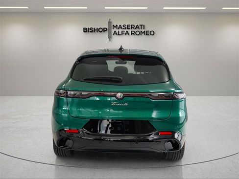 New 2025 Alfa Romeo Tonale w/ Premium Package image 6