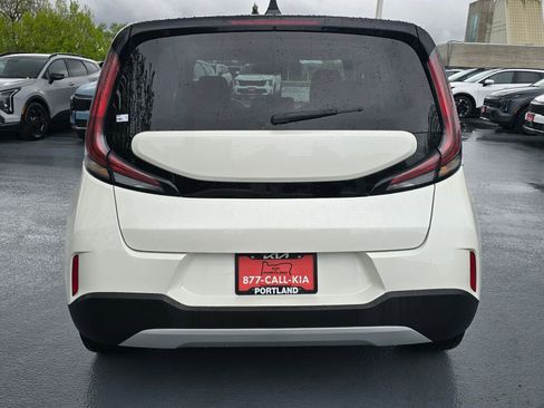 Used 2023 Kia Soul EX FWD image 6