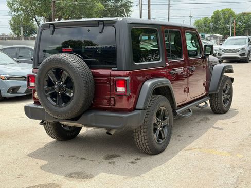 Used 2021 Jeep Wrangler Unlimited Sport AWD/4WD image 9