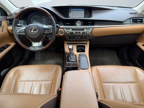 Used 2017 Lexus ES 350 image 11