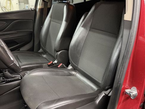 Used 2019 Buick Encore Preferred image 12