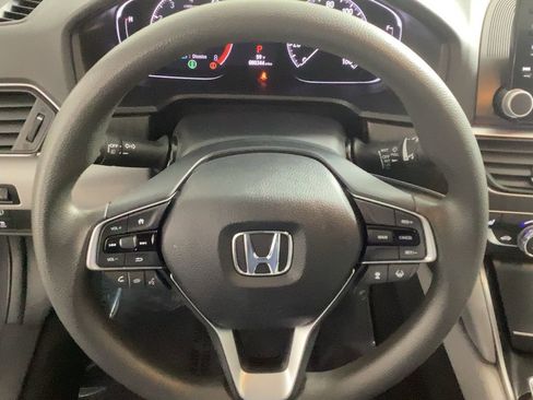 Used 2018 Honda Accord EX image 22