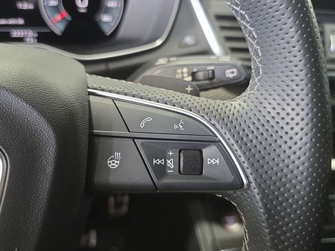 Used 2023 Audi SQ5 Prestige w/ Prestige Package AWD/4WD image 18