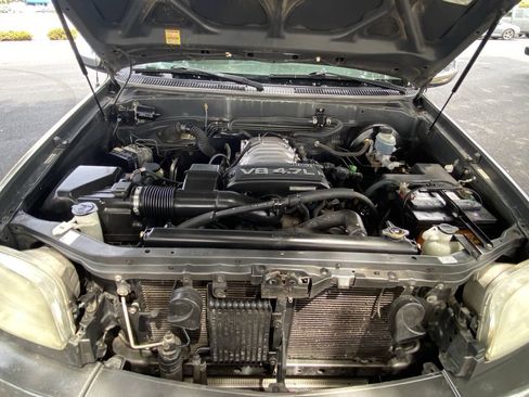 Used 2004 Toyota Tundra SR5 w/ TRD Off-Road Pkg AWD/4WD image 14