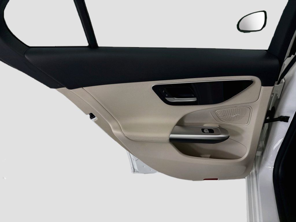Certified 2024 Mercedes-Benz C 300 Sedan image 24